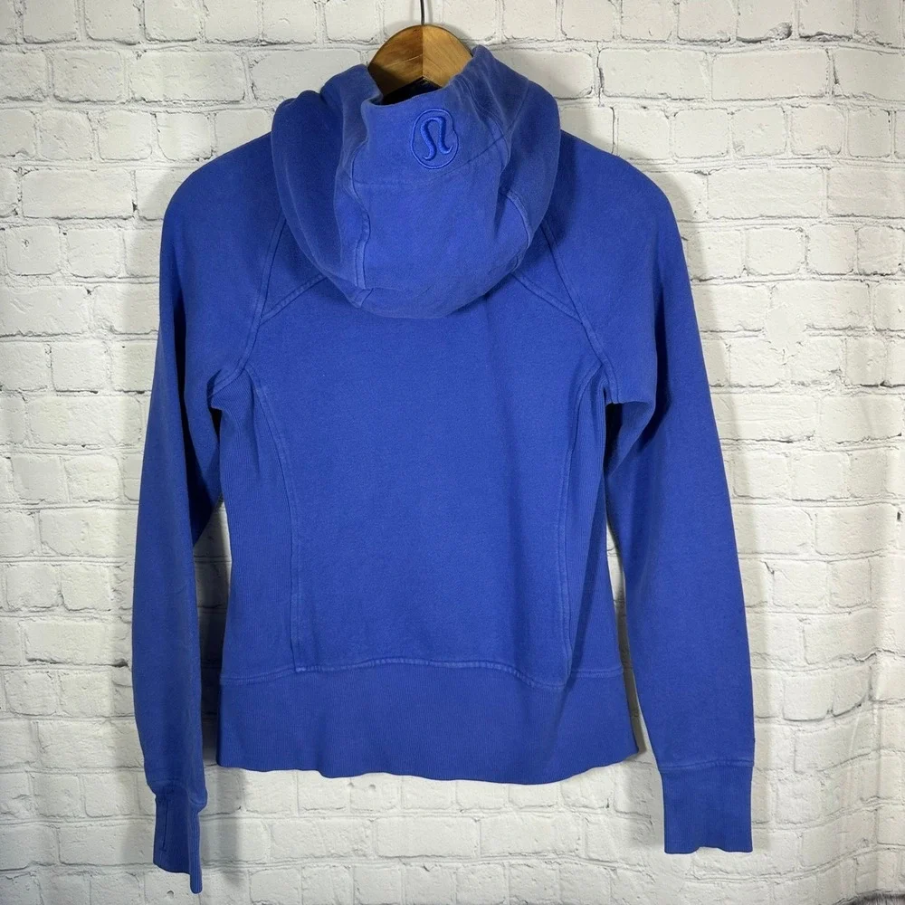 lululemon athletica several small
